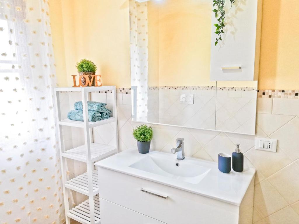 MODERN & BRIGHT TUSCANY VILLA room 3