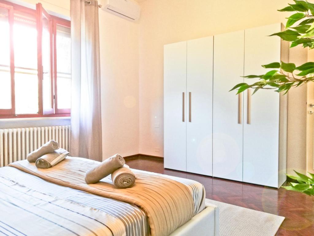 MODERN & BRIGHT TUSCANY VILLA room 5